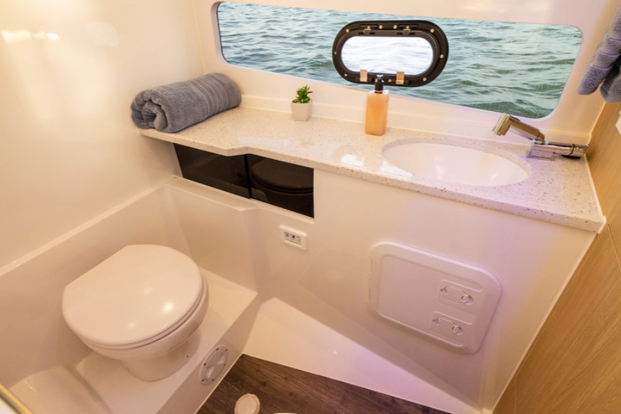 catamaran-motor-alquiler-denia-5 catamaran-motor-alquiler-denia-5
